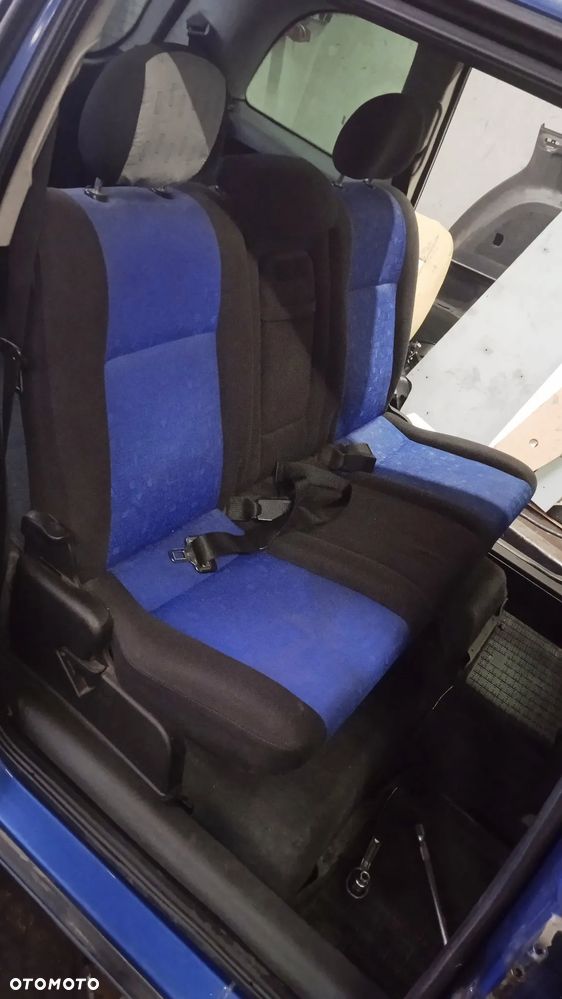 Fotel kierowcy pasażera podgrzewany kanapa - 3-rzędy 7-miejsc Opel Zafira A - 3