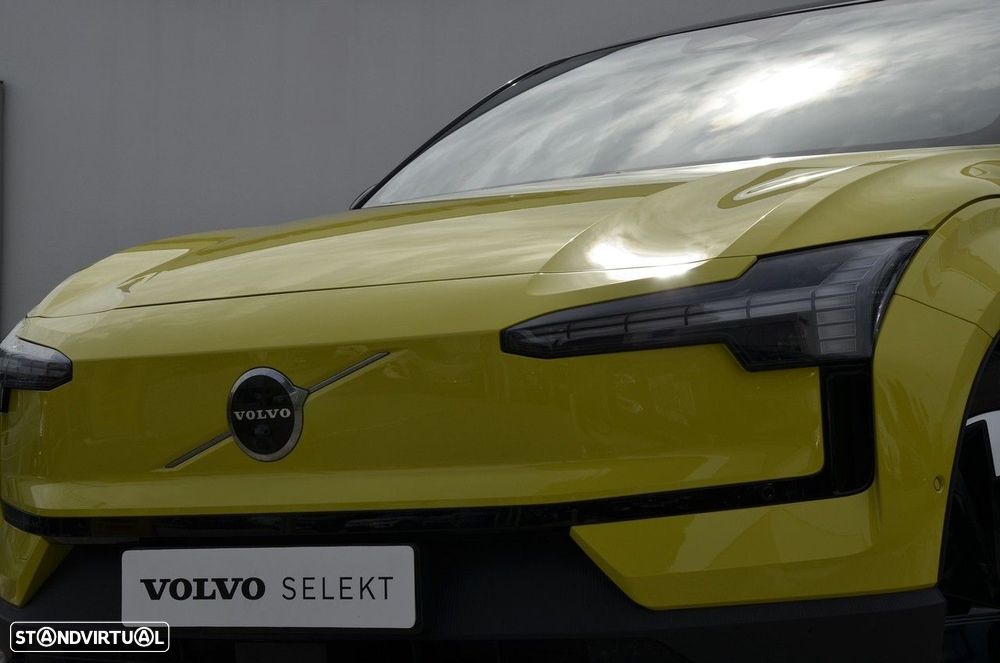 Volvo EX30 69 kWh Single Motor Extended Range Ultra - 33