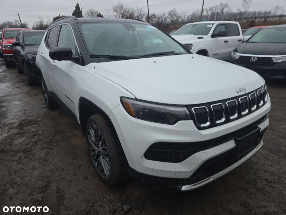 Jeep Compass - 2