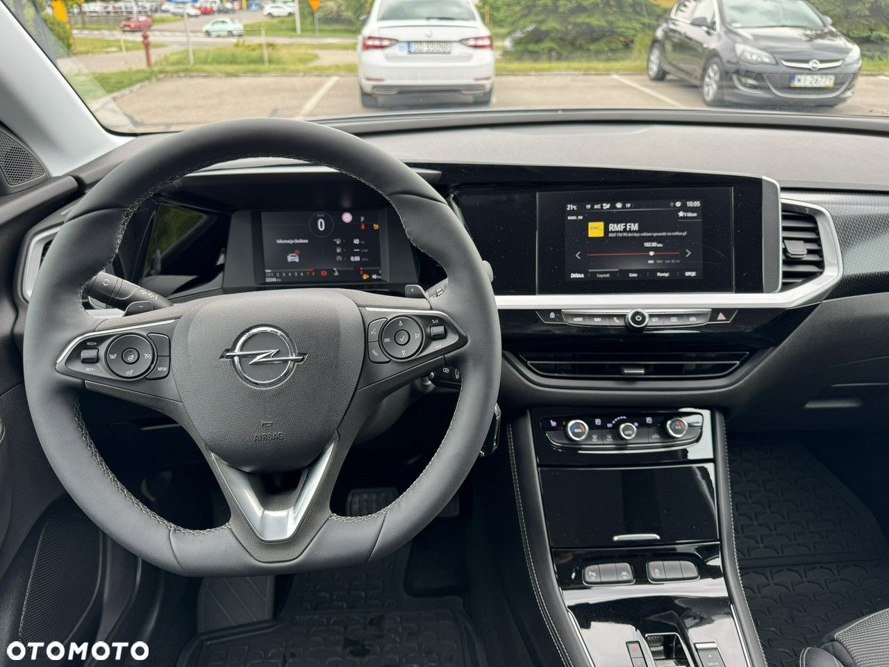 Opel Grandland 1.2 T GS S&S - 10