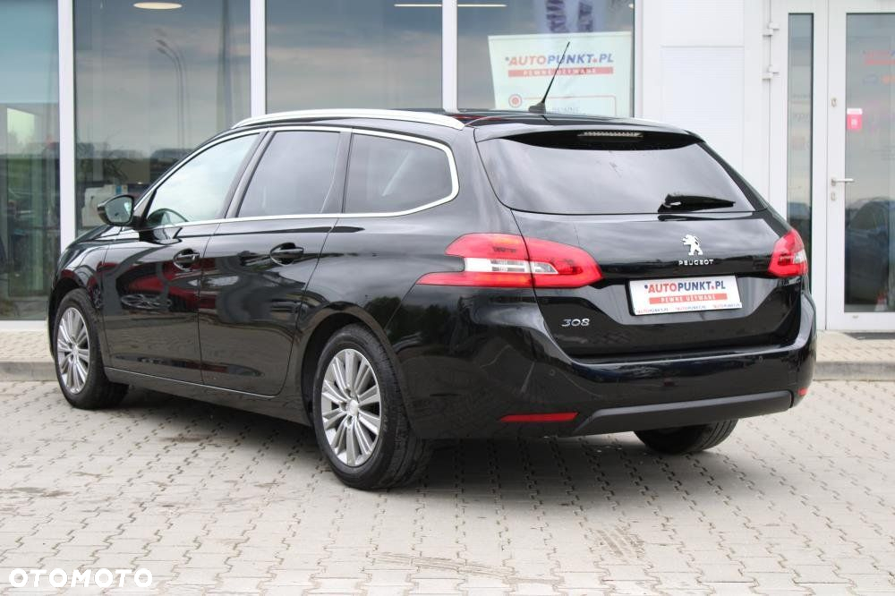 Peugeot 308 - 3