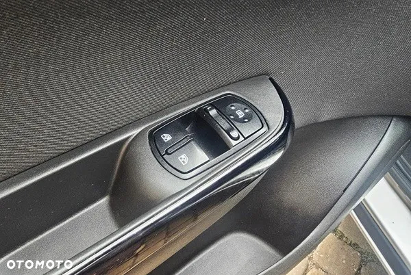 Opel Corsa - 6