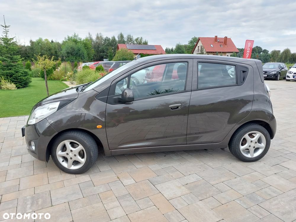 Chevrolet Spark 1.0 LS - 10
