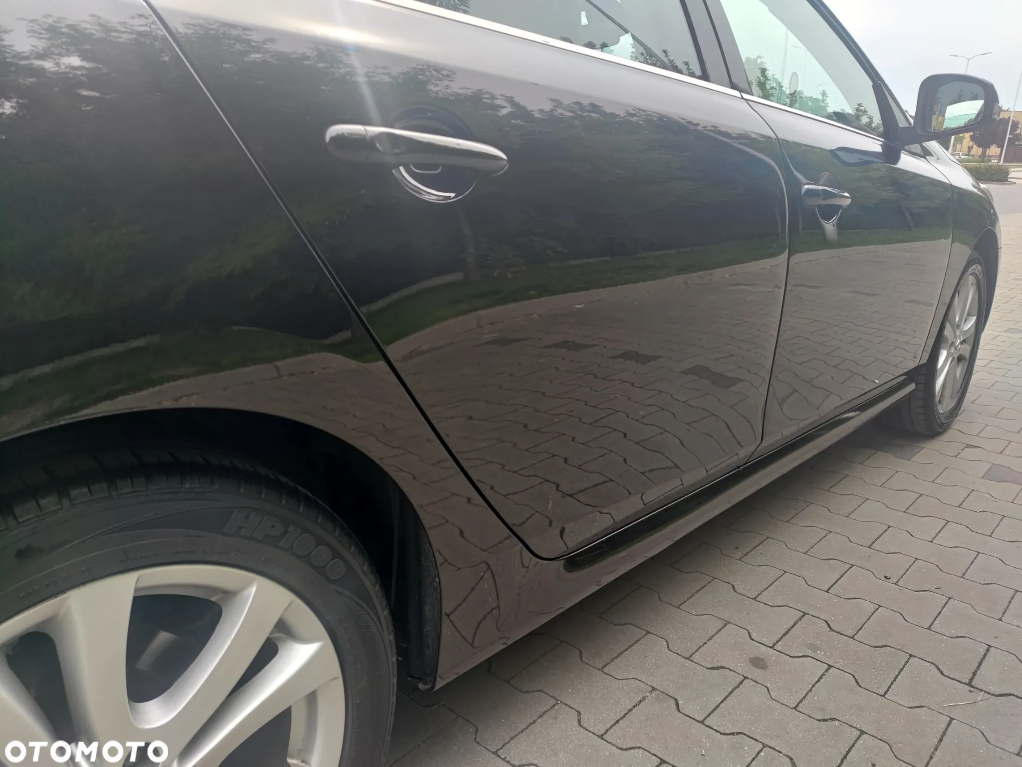 Renault Laguna 2.0 dCi Black Edition - 14