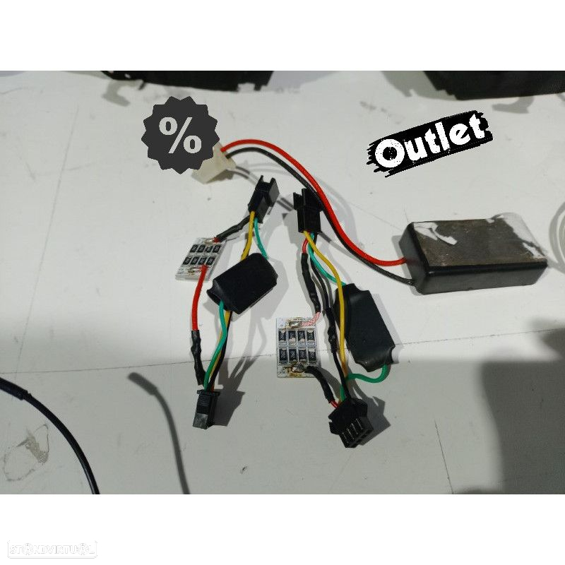 R022074C1 FARÓIS FULL LED PARA VOLKSWAGEN VW GOLF 6 08-12 BARRA DE LUZ OLED VERM - 4