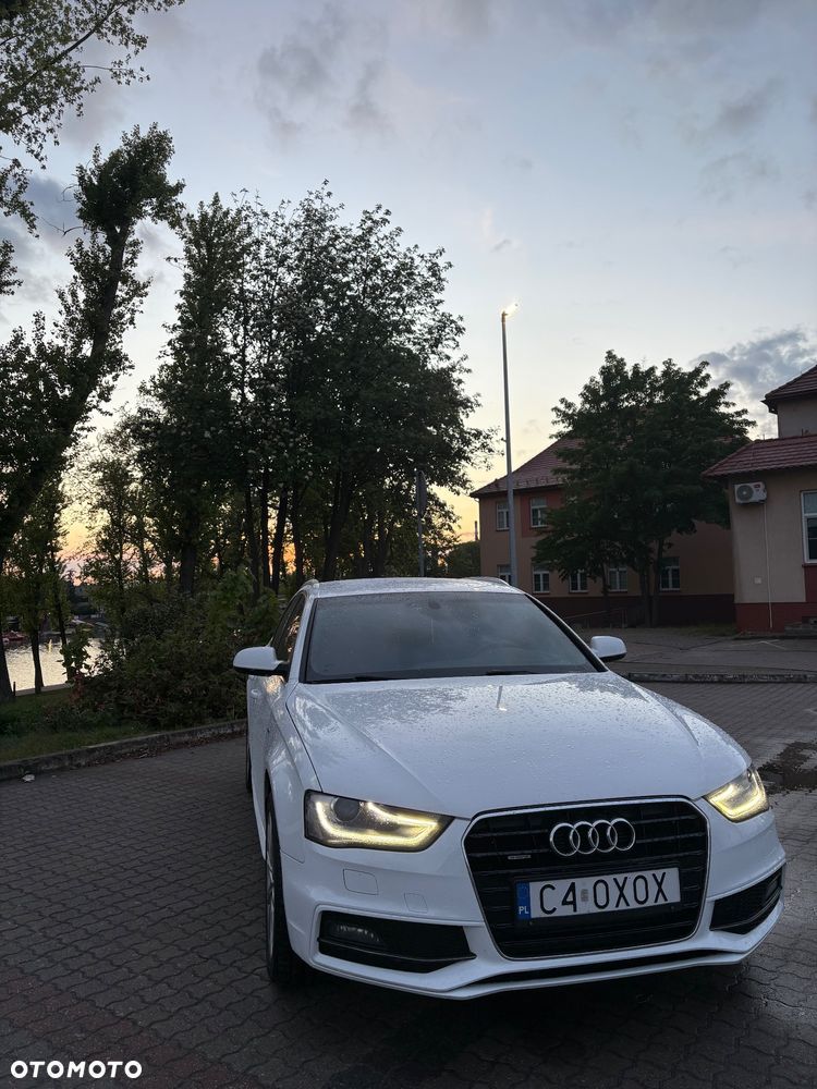Audi A4 Avant 2.0 TDI Quattro Line S tronic - 5