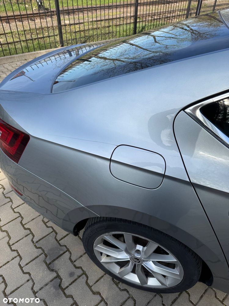 Skoda Superb 1.8 TSI DSG Style - 11