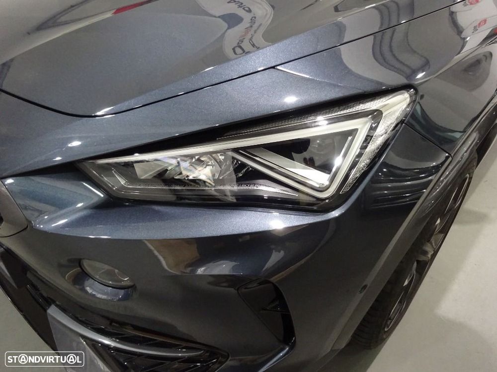 Cupra Formentor 1.4 e-Hybrid DSG VZ - 37