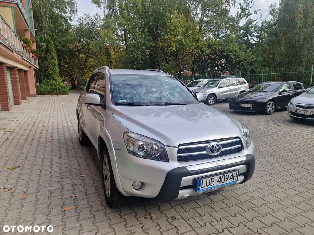 Toyota Rav4 2007 photo 3