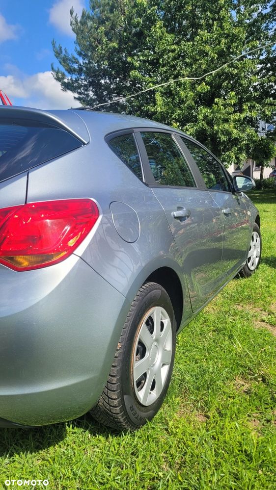 Opel Astra - 3