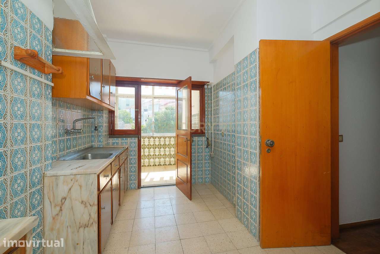 Apartamento T2 no Murtal - Parede - Grande imagem: 3/16