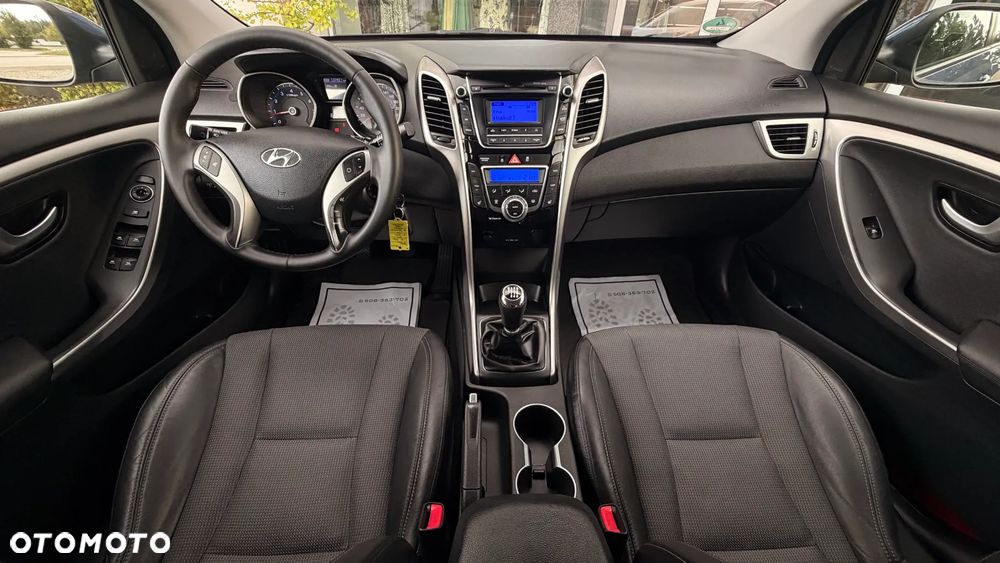 Hyundai i30 - 18