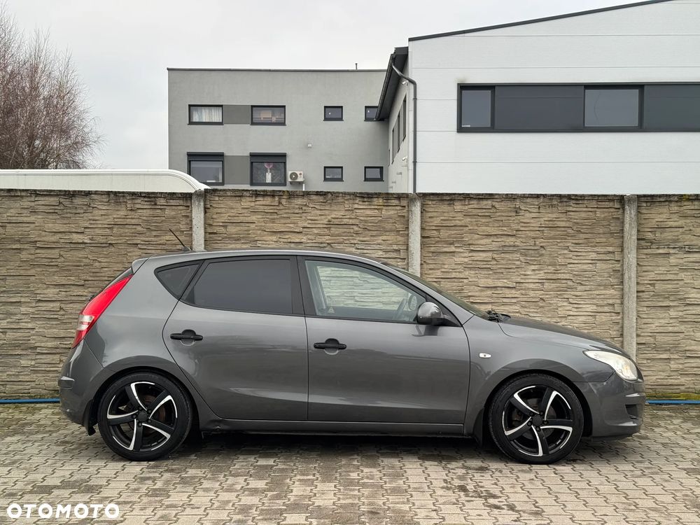 Hyundai i30 1.4 Base - 4