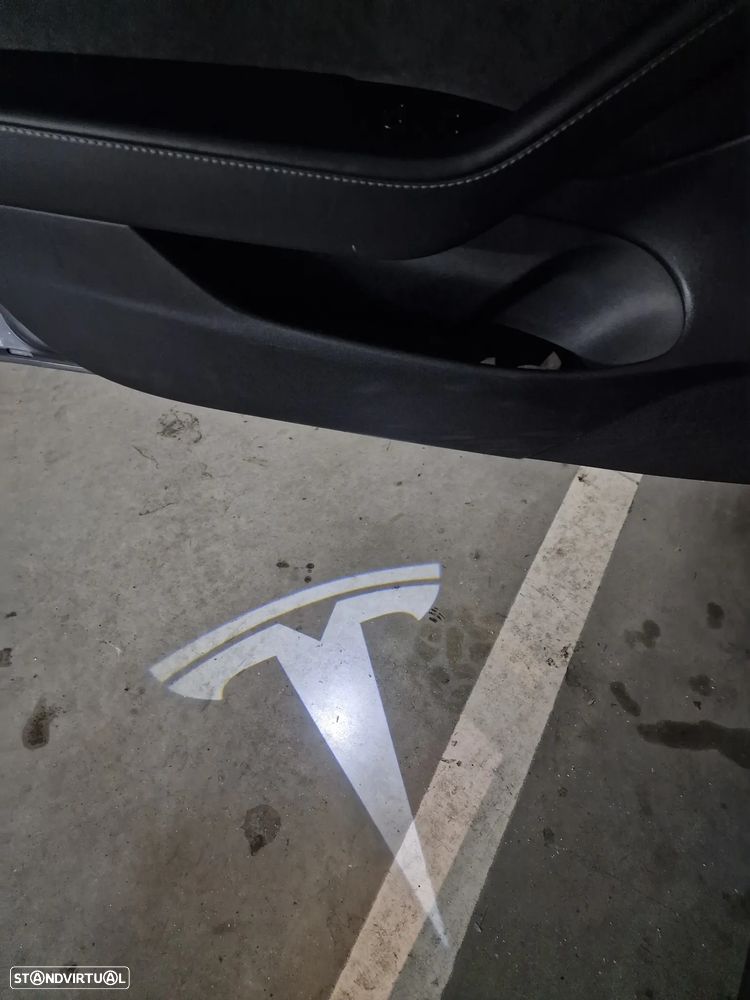 Tesla Model 3 Tração Traseira - 18