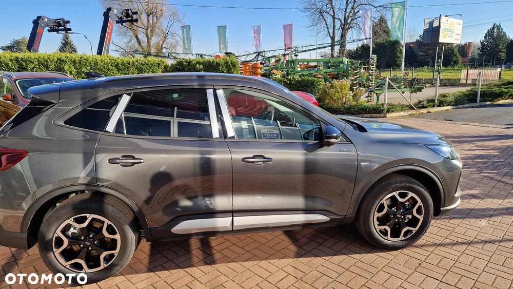 Ford Kuga - 8