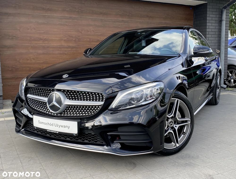 Mercedes-Benz Klasa C 200 4Matic 9G-TRONIC - 2