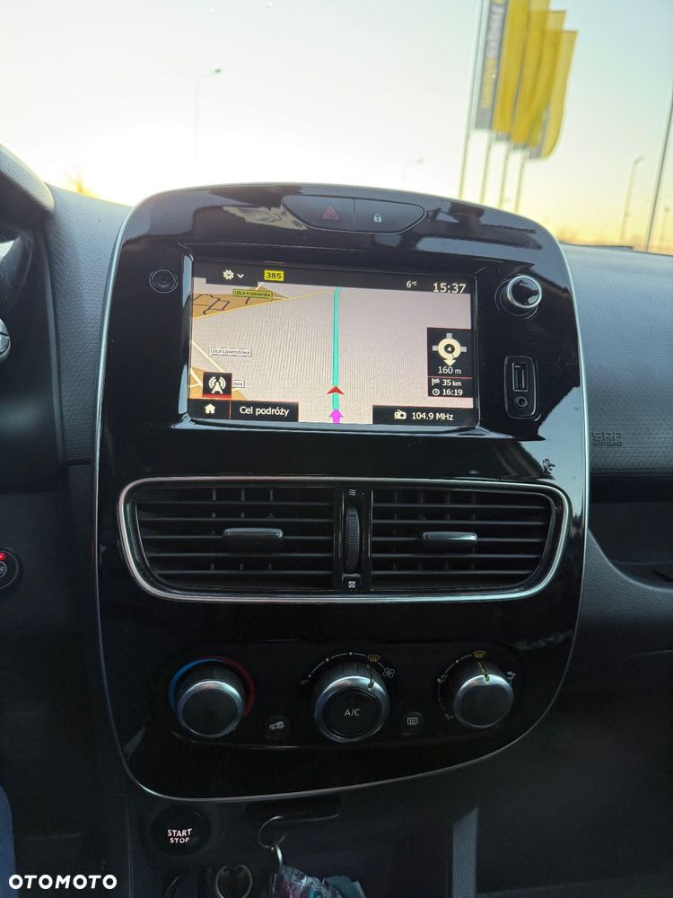 Renault Clio 1.2 16V Limited - 5