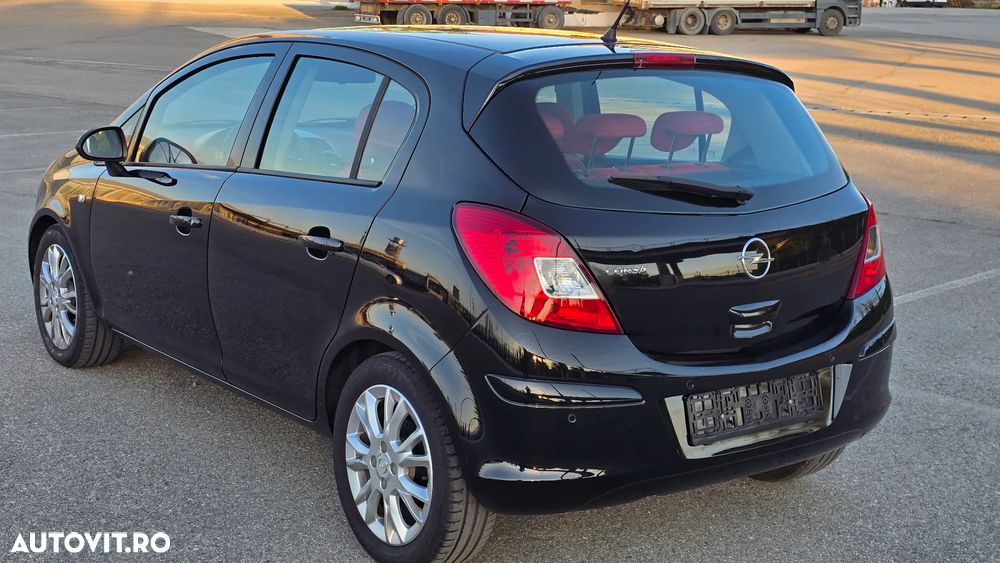 Opel Corsa - 8