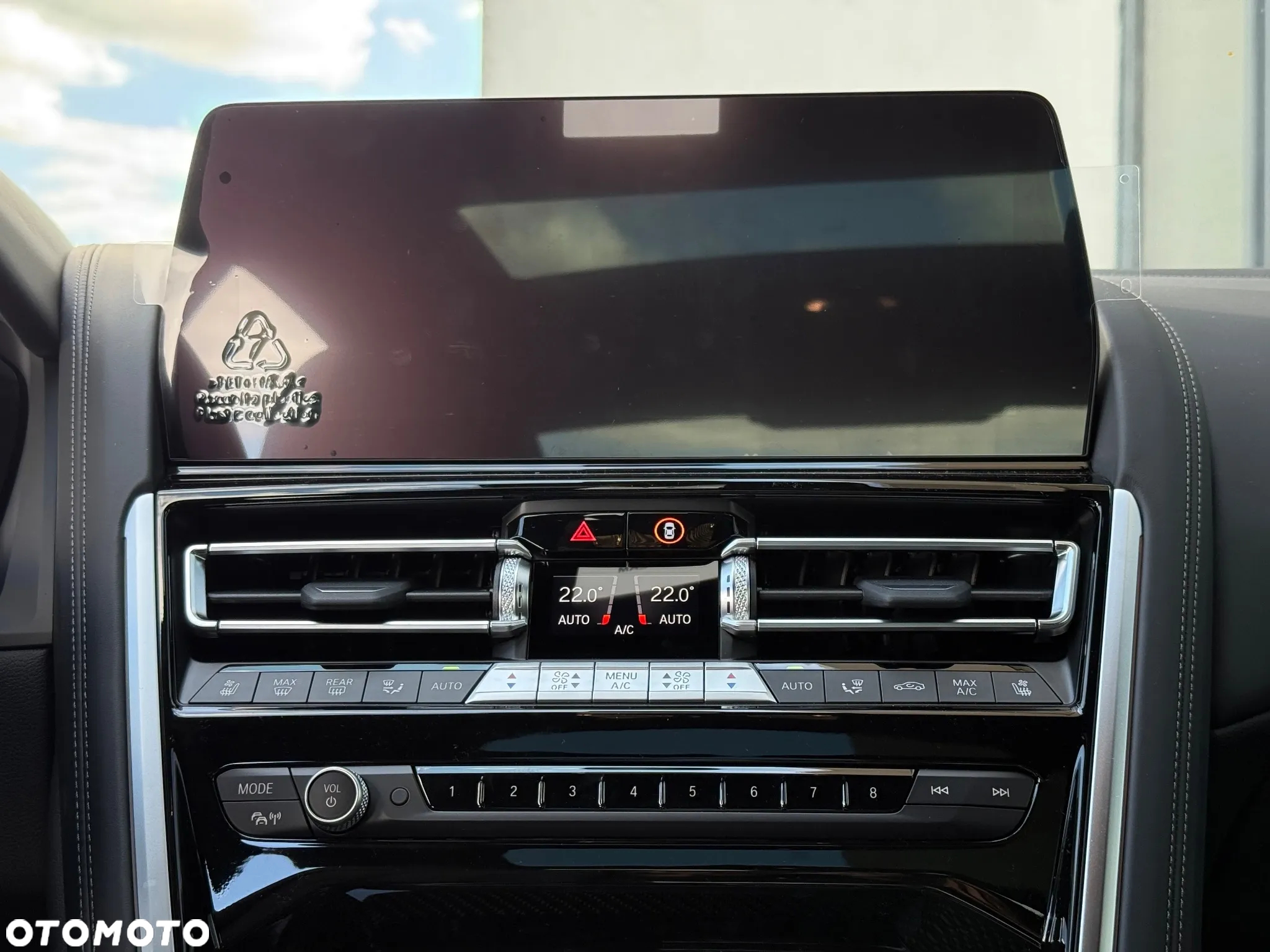 BMW Seria 8 - 31