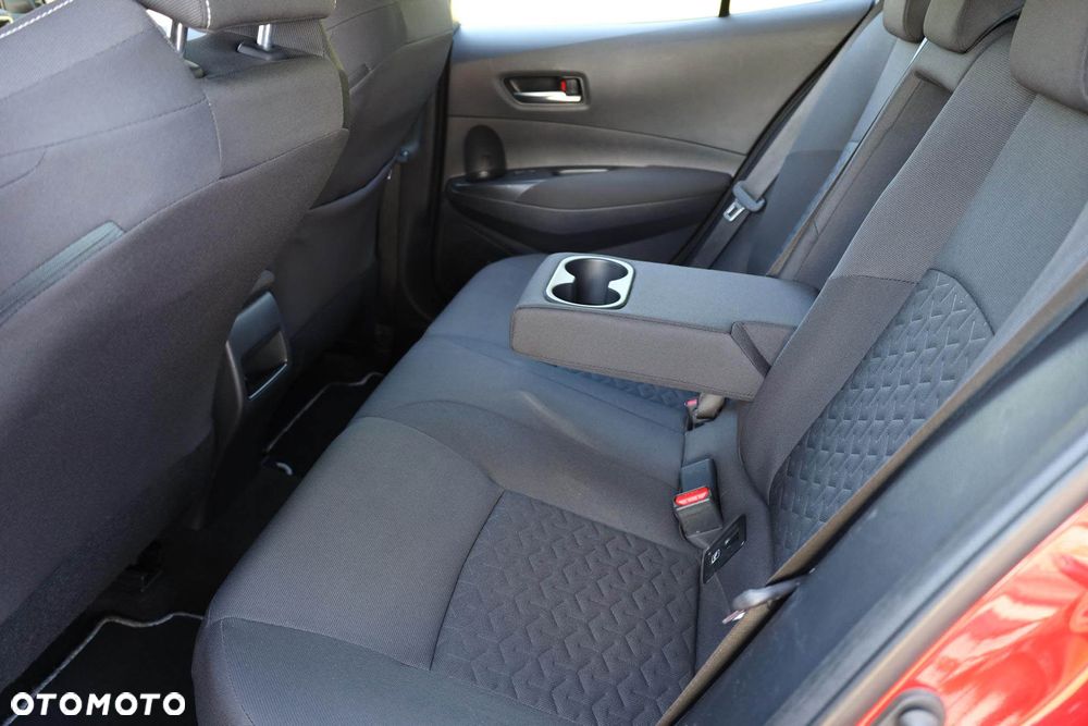 Toyota Corolla 1.8 Hybrid Comfort - 34
