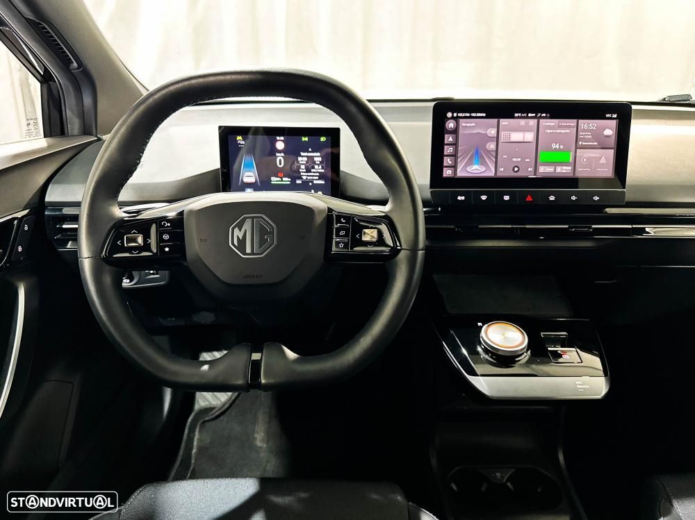 MG MG4 64 kWh Luxury - 20