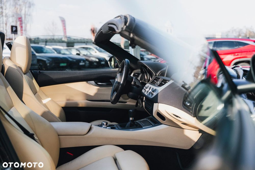 BMW Z4 - 25