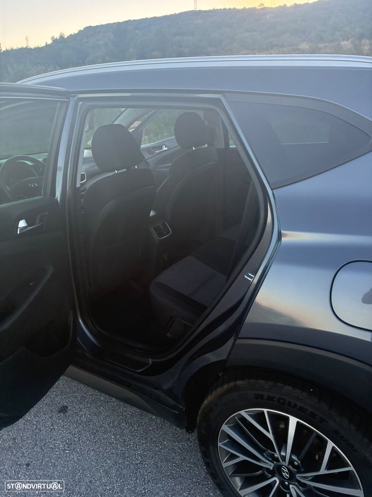 Hyundai Tucson - 11