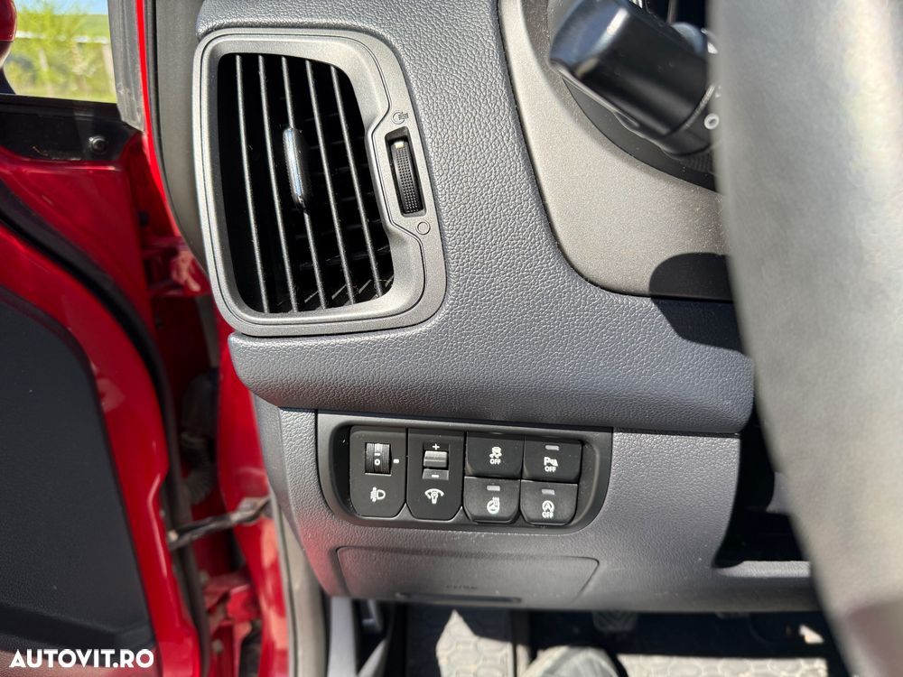 Kia Rio - 23