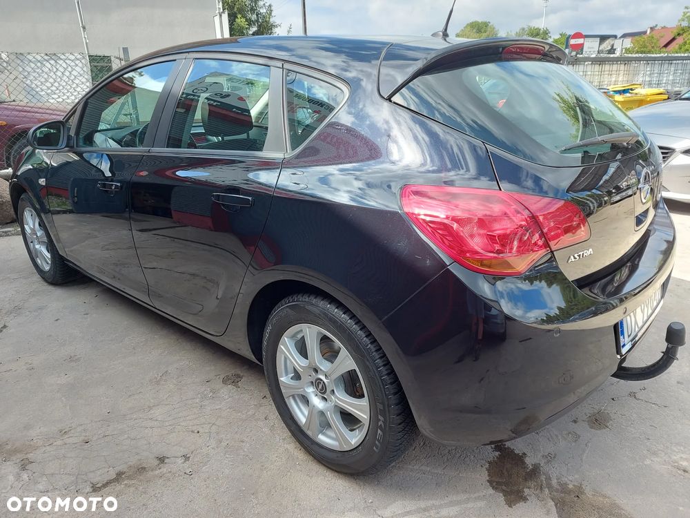 Opel Astra 1.6 Edition Sport - 15