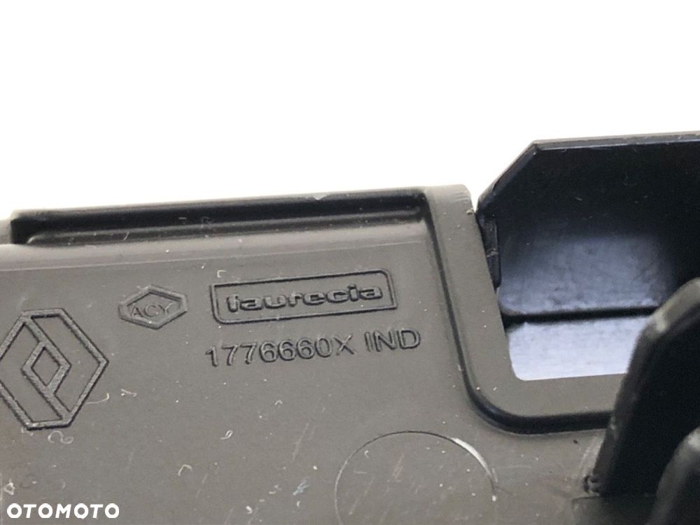 WYŚWIETLACZ  RENAULT MEGANE IV sedan 2016 - 2022 1.3 TCe 140 (LVNB) 103 kW [140 KM] benzyna 2018 - - 6