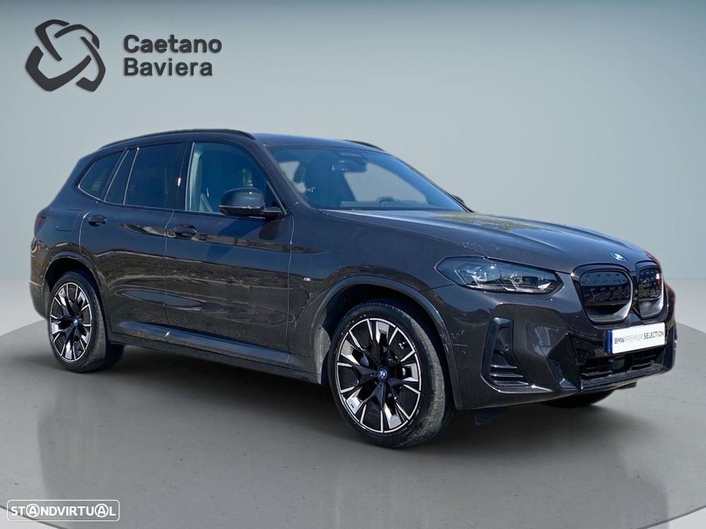 BMW iX3 M Sport Impressive - 23