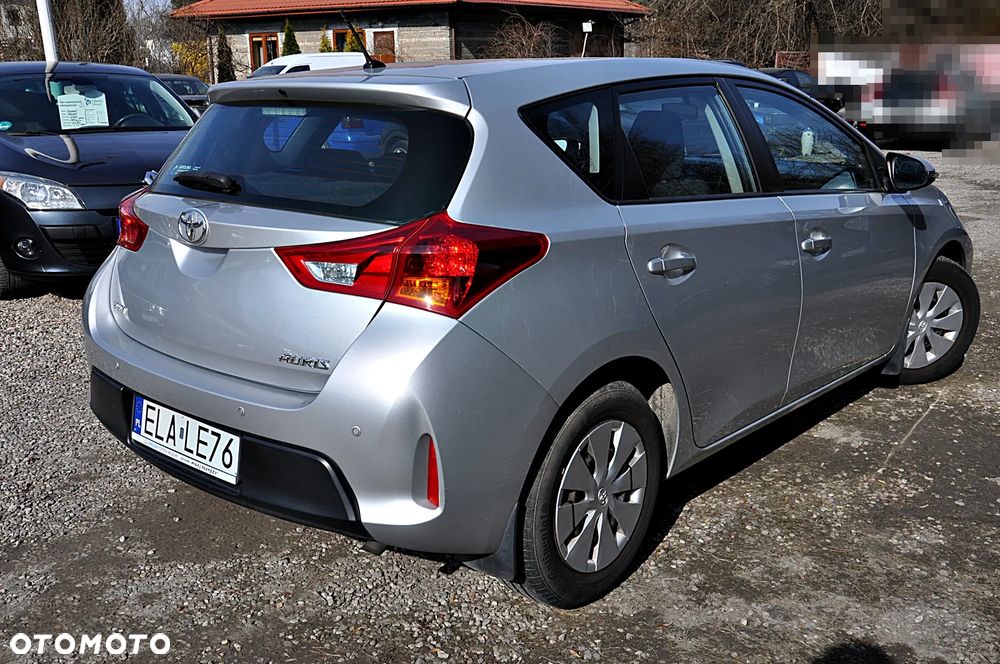 Toyota Auris 1.4 D-4D Luna - 9