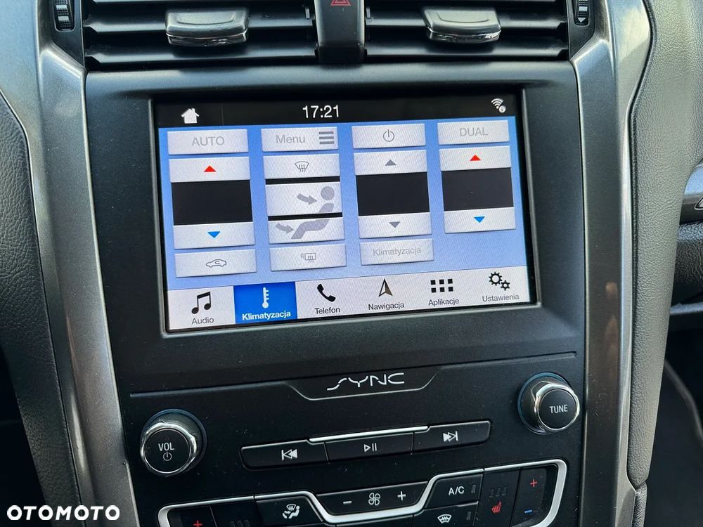 Ford Mondeo - 35