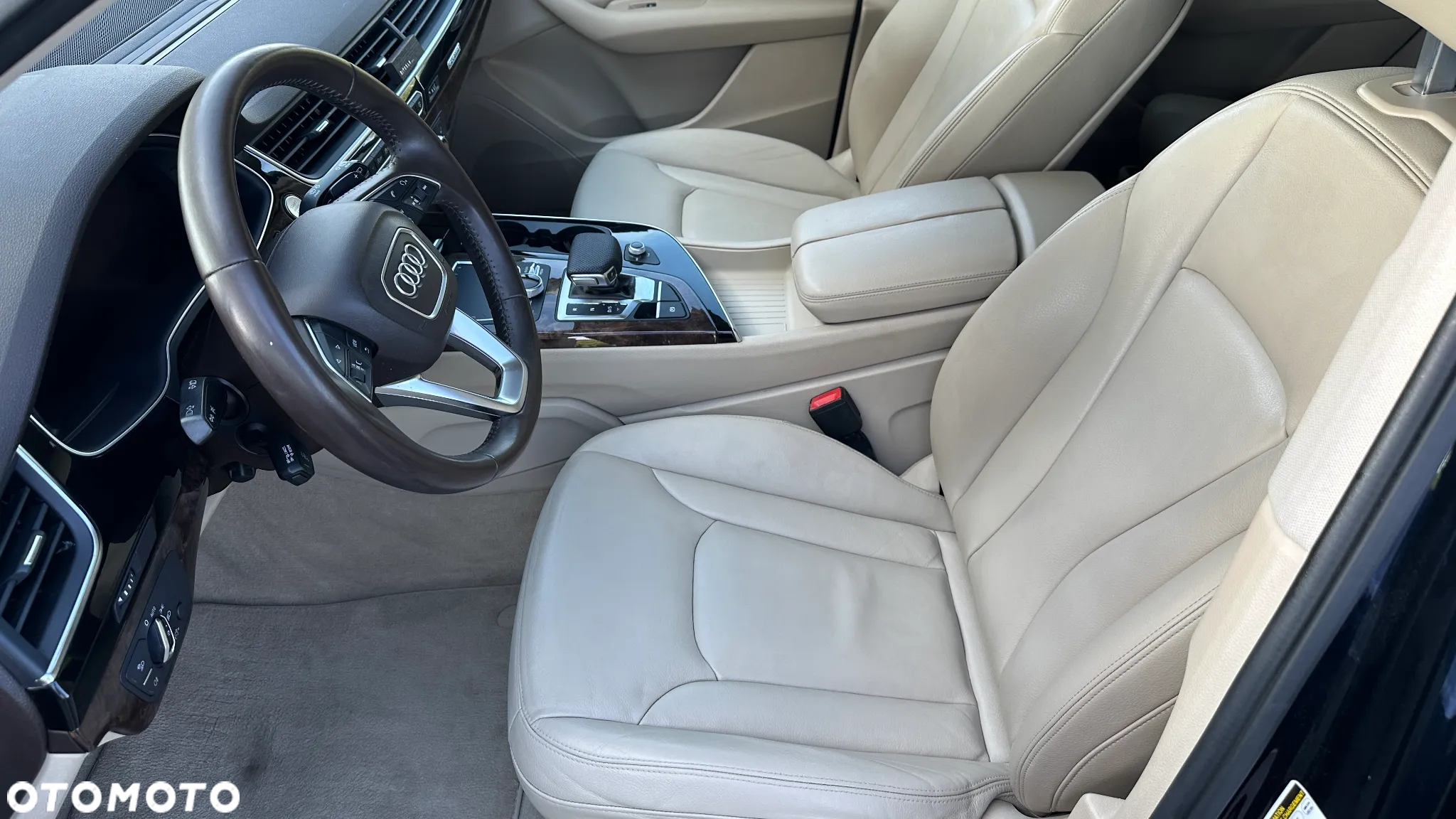 Audi Q7 - 21