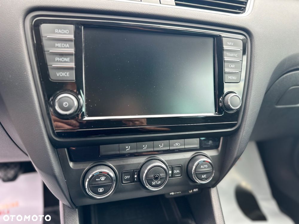 Skoda Octavia 1.6 TDI Elegance - 22