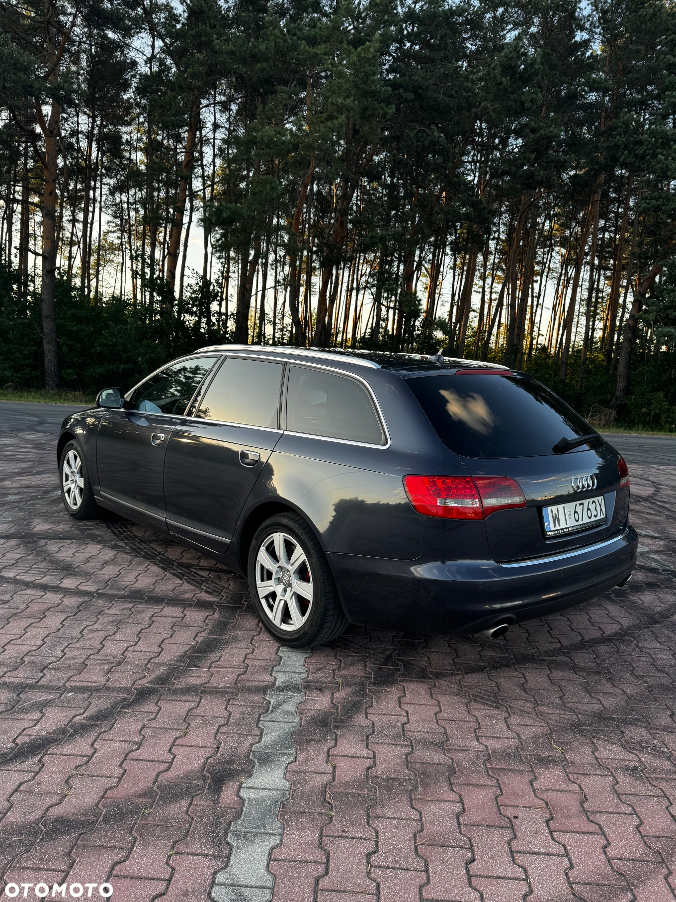 Audi A6 - 6