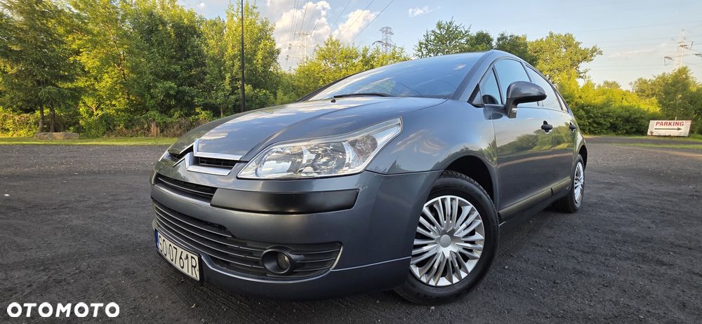 Citroën C4 1.4 16V Magic - 1