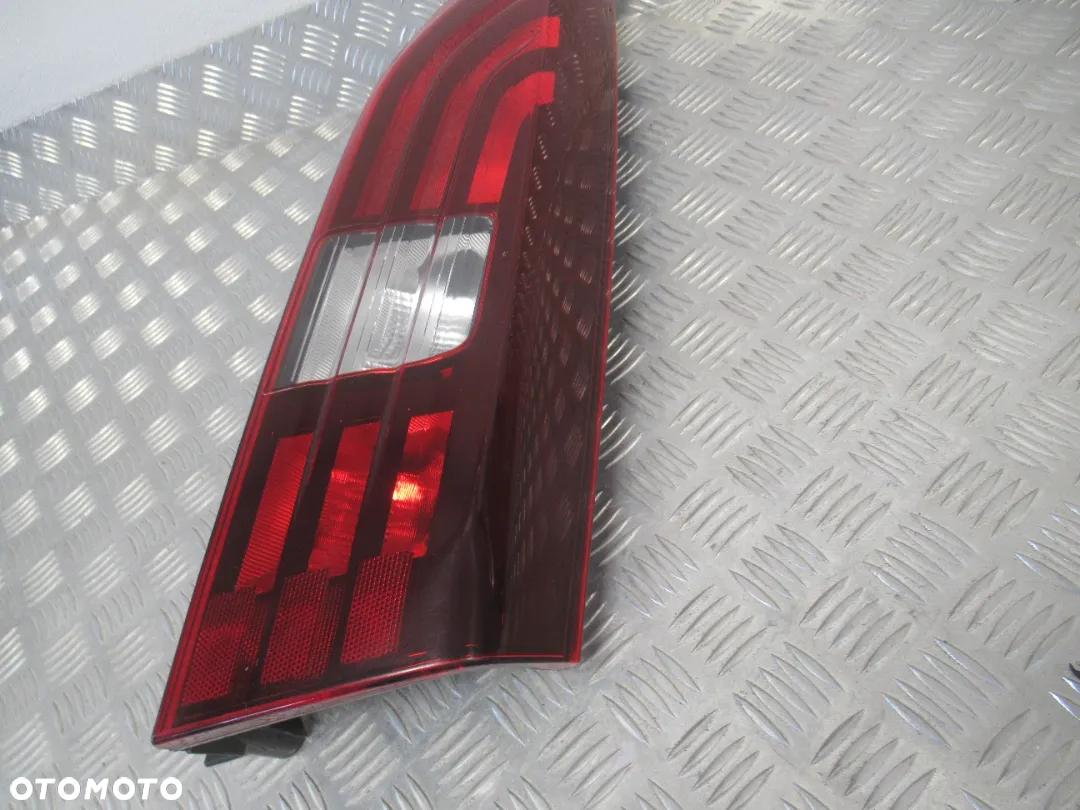 LAMPA TYLNA TYŁ PRAWA PEUGEOT RIFTER 2018- - 5