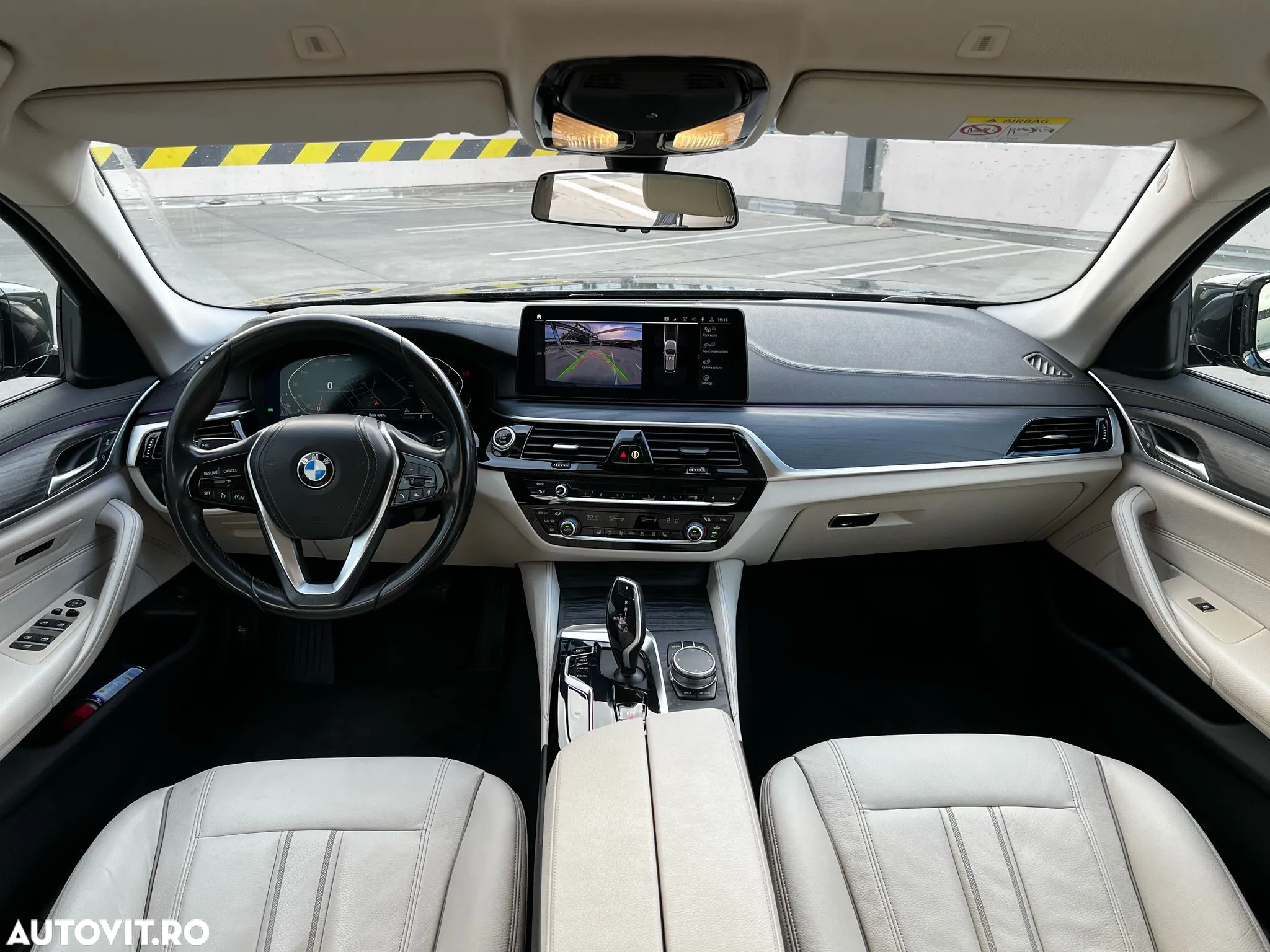 BMW Seria 5 520d xDrive AT MHEV - 10