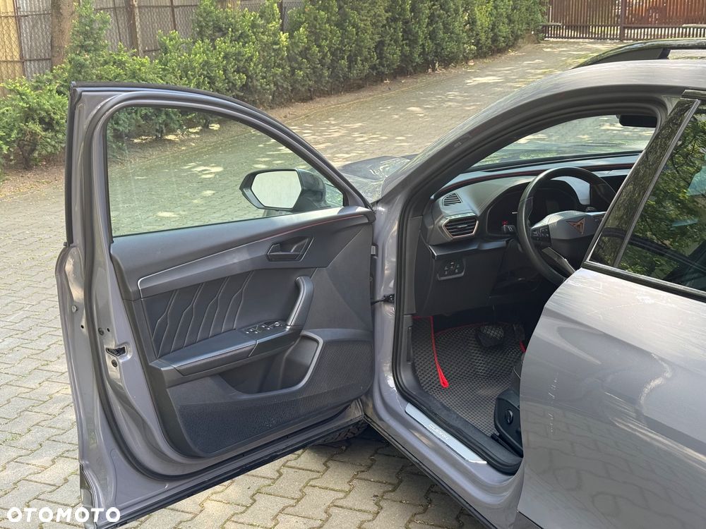 Cupra Formentor 1.5 TSI DSG - 31