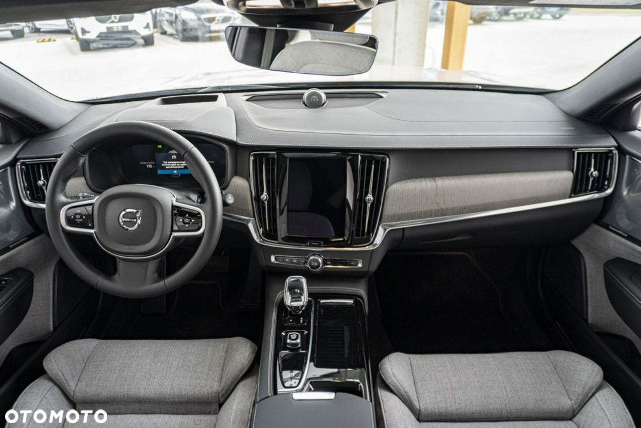 Volvo V90 - 21