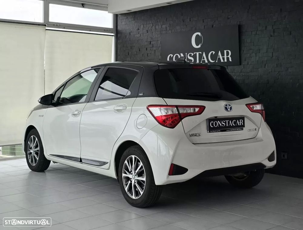 Toyota Yaris 1.5 HSD 20 Anos - 10