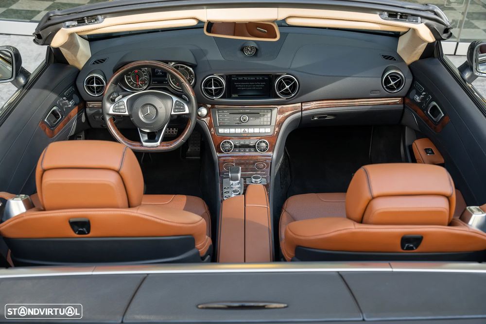Mercedes-Benz SL 63 AMG - 12