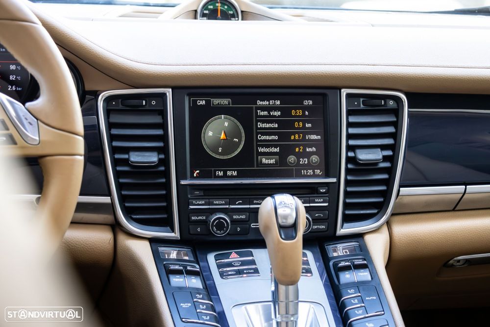 Porsche Panamera Platinum Edition - 20