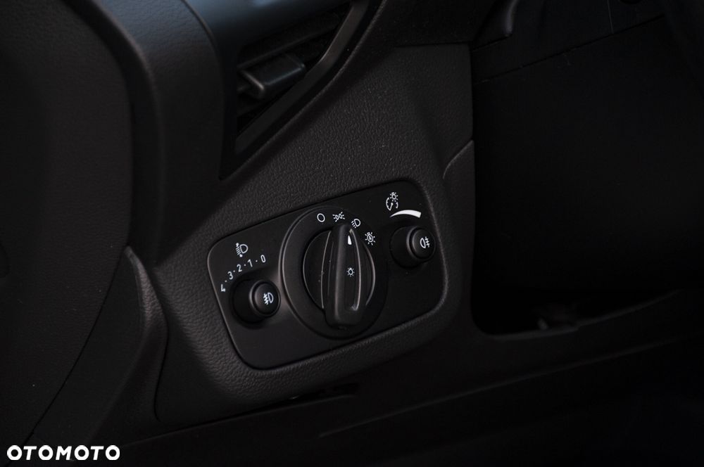 Ford C-MAX 1.5 EcoBoost Titanium ASS - 37