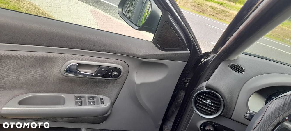 Seat Ibiza 1.4 16V Style - 18