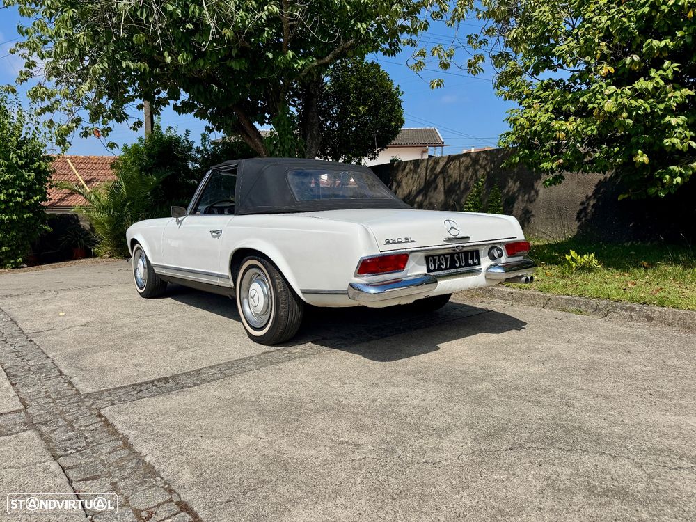 Mercedes-Benz SL 230 - 5