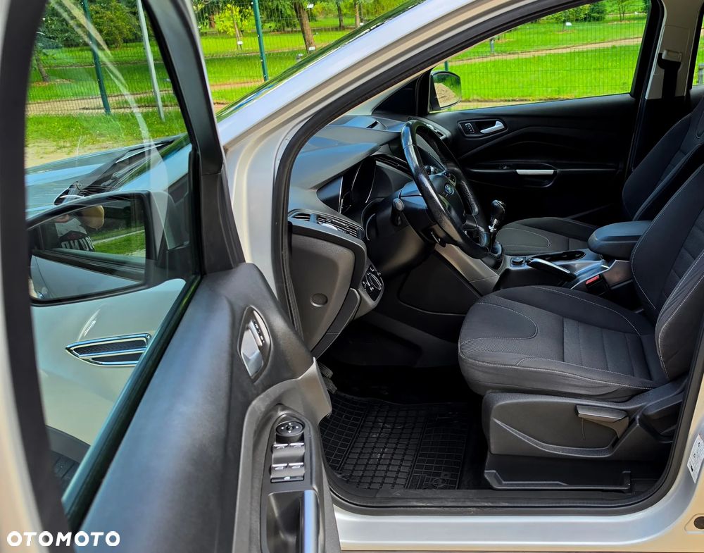 Ford Kuga 2.0 TDCi 4x4 SYNC - 22