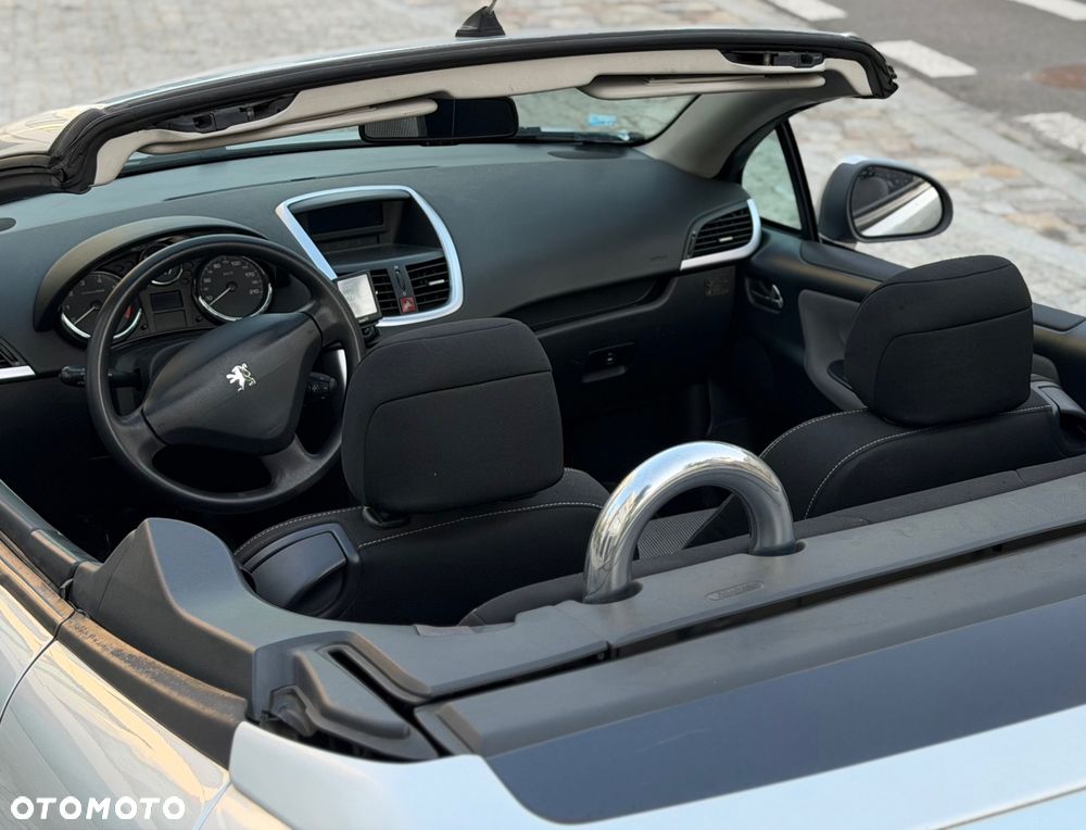 Peugeot 207 CC - 14