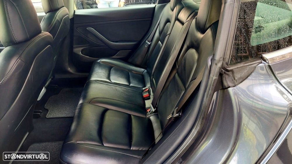 Tesla Model 3 Standard Range Plus RWD - 13